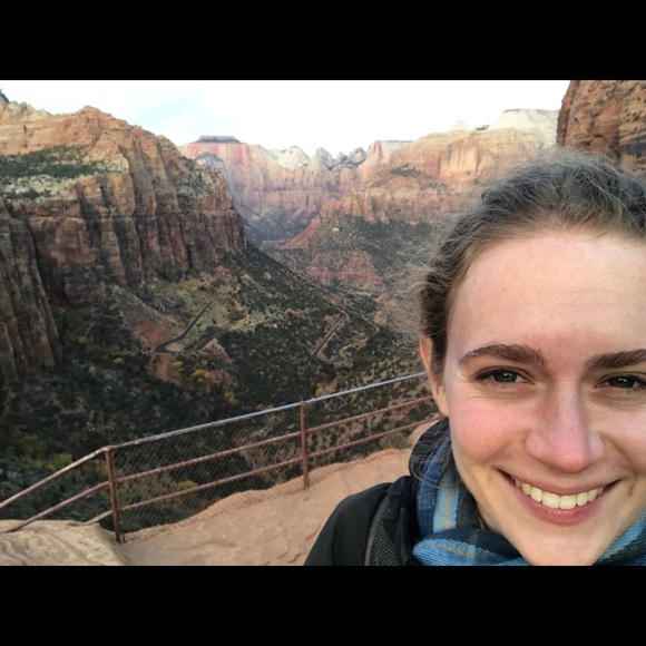 Meet your Posher, Kalissa - Picture 1 of 1